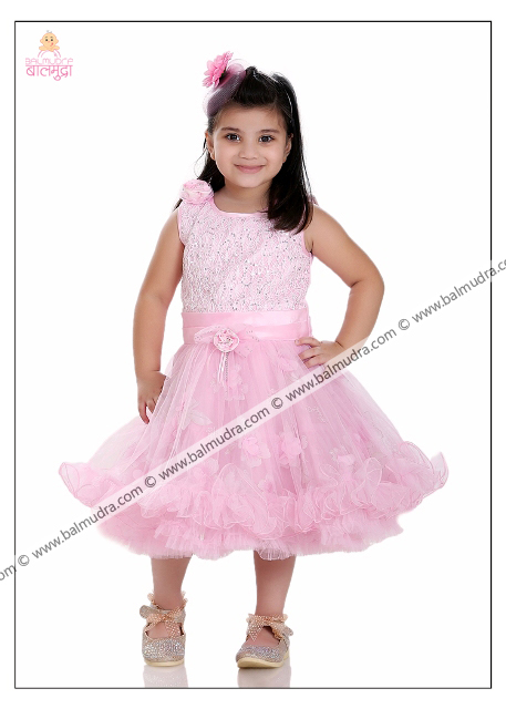4 Years Very Cute Girl Photo Session in Balmudra Studio done by Child ...